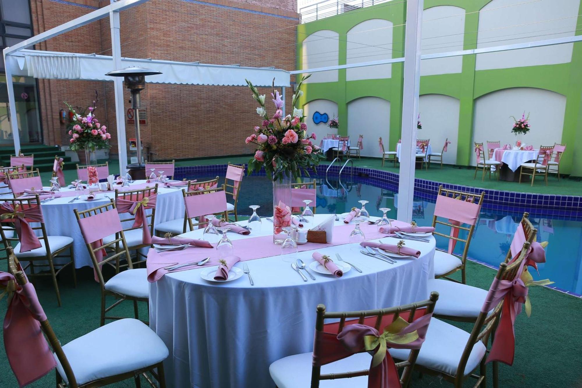 Ramada By Wyndham Multan Hotel Luaran gambar